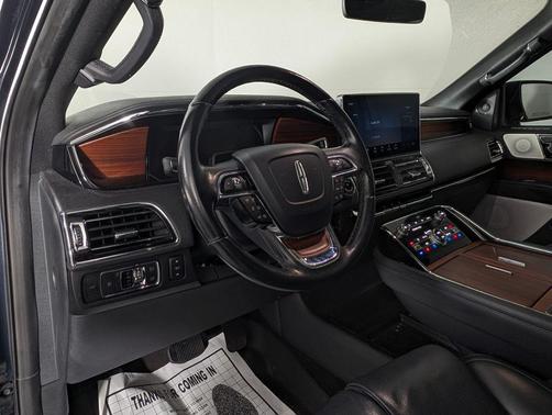 2022 Lincoln Navigator Reserve
