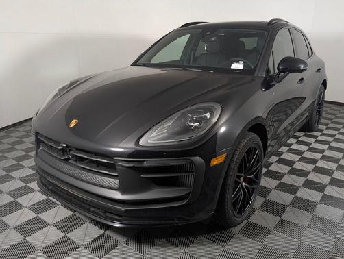 Jet Black 2026 Porsche Macan Macan GTS