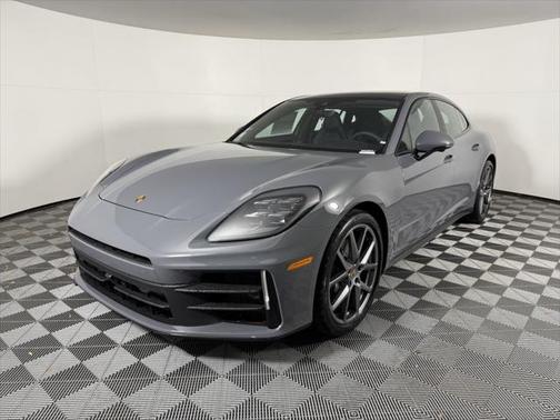 2025 Porsche Panamera