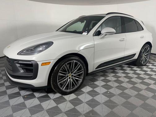 2026 Porsche Macan GTS