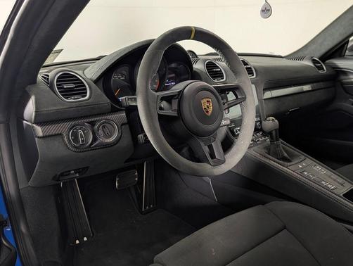 2025 Porsche 718 Spyder RS