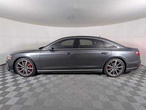 2023 Audi S8 4.0T