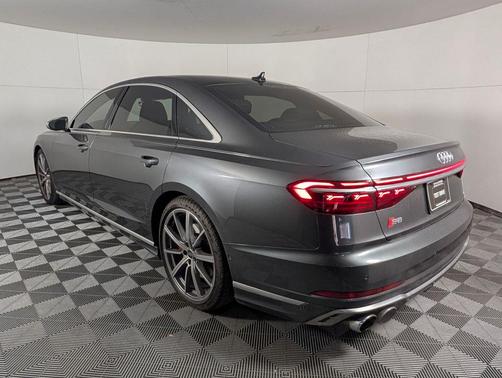 2023 Audi S8 4.0T