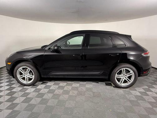 2025 Porsche Macan 2.0T