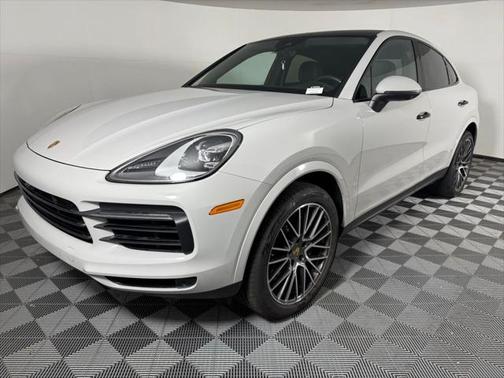 2023 Porsche Cayenne Platinum Edition