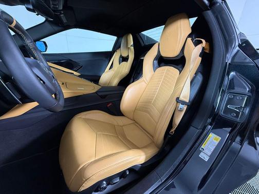 2024 Chevrolet Corvette Stingray w/2LT