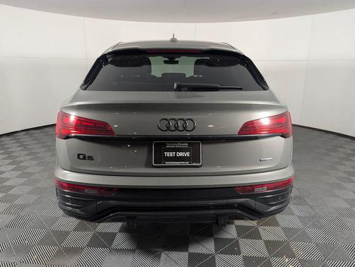 2025 Audi Q5 45 S line Premium Plus