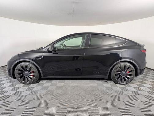2023 Tesla Model Y Performance Dual Motor All-Wheel Drive