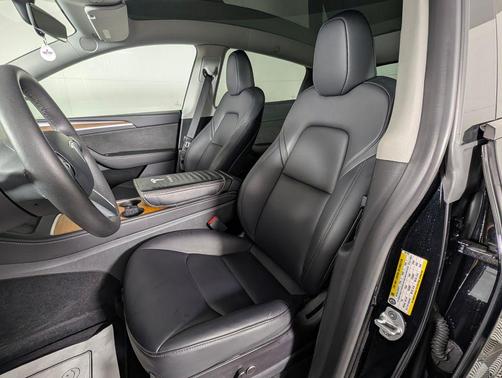 2023 Tesla Model Y Performance Dual Motor All-Wheel Drive