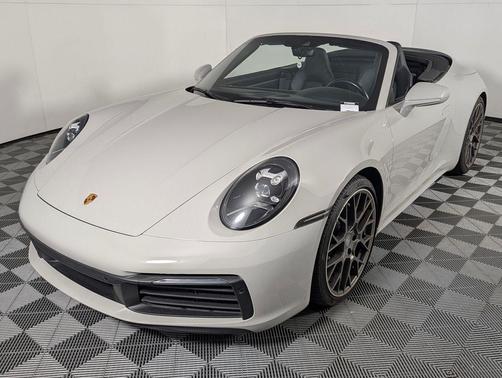 2021 Porsche 911 Carrera