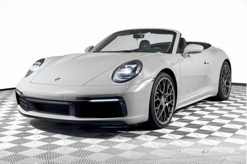 2021 Porsche 911 Carrera