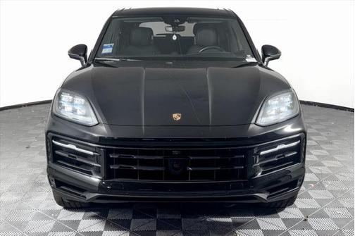 2024 Porsche Cayenne S