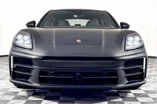 2025 Porsche Panamera Hatchback