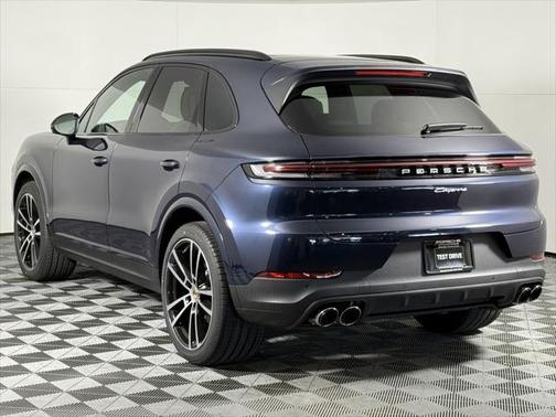 2025 Porsche Cayenne