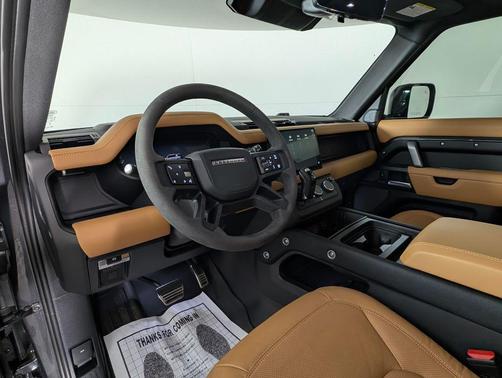 2024 Land Rover Defender 110 P525 Carpathian Edition