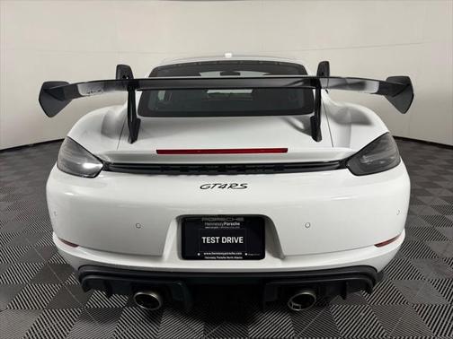 2025 Porsche 718 Cayman GT4 RS