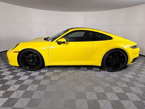 2020 Porsche 911 Carrera S