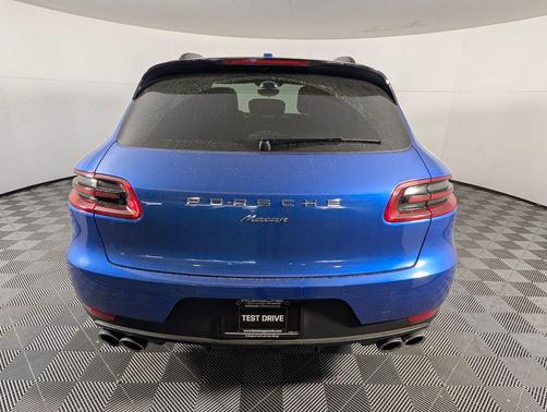 2018 Porsche Macan Sport Edition