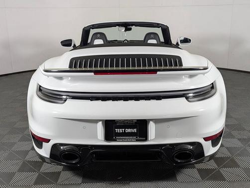 2025 Porsche 911 Turbo S