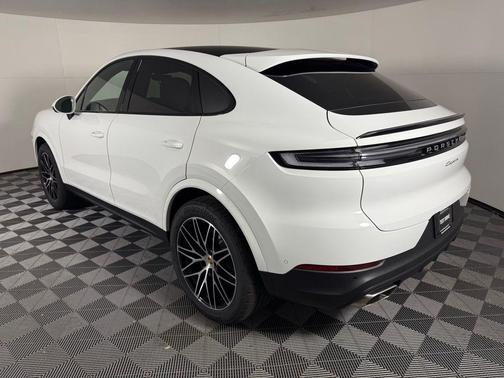 2026 Porsche Cayenne 