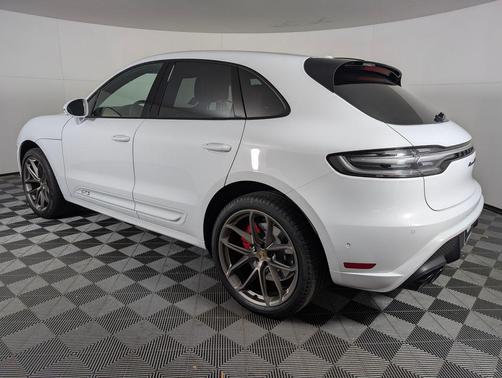 2024 Porsche Macan GTS
