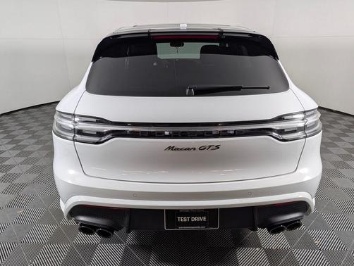 2024 Porsche Macan GTS