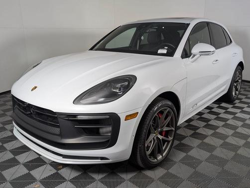 2024 Porsche Macan GTS