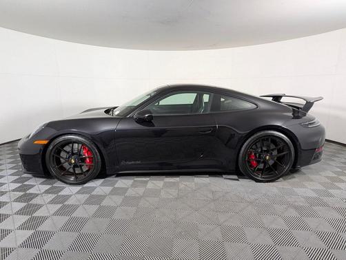 2026 Porsche 911 Carrera GTS