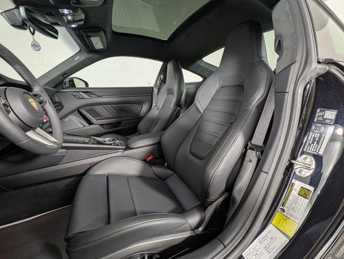 2026 Porsche 911 Carrera GTS