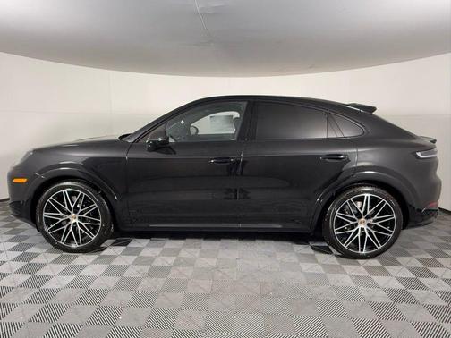 2026 Porsche Cayenne GTS