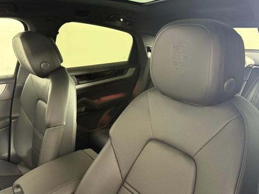 2026 Porsche Cayenne S