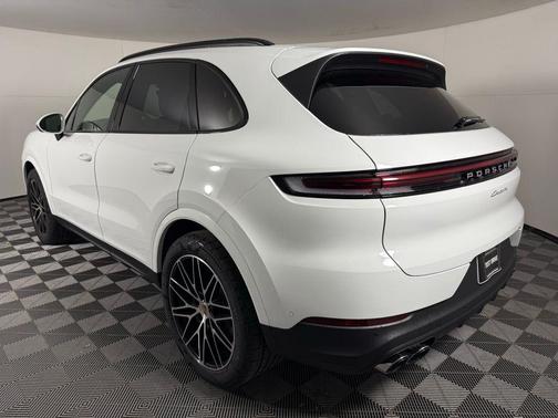 2025 Porsche Cayenne Cayenne