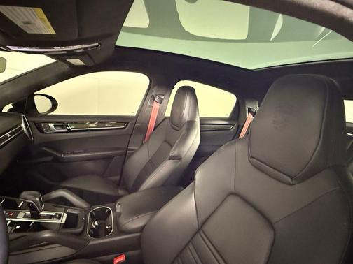 White 2023 Porsche Cayenne GTS