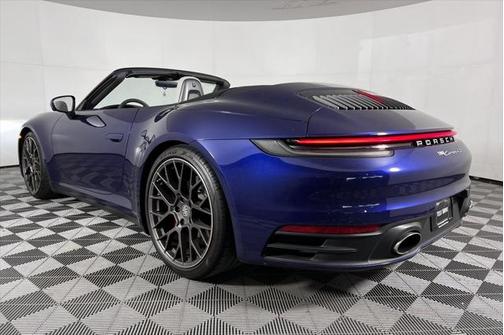 2020 Porsche 911 Carrera 4S Cabriolet
