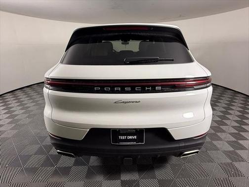 2025 Porsche Cayenne 3.0T