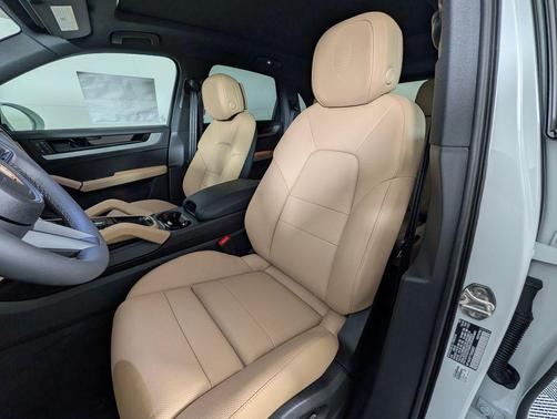 White 2026 Porsche Cayenne Cayenne