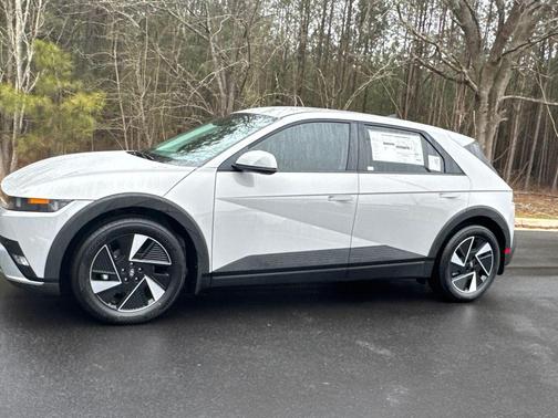 2026 Hyundai IONIQ 5 SEL