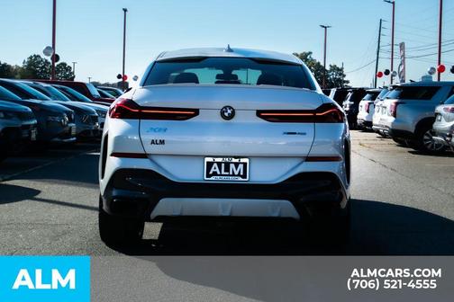 2022 BMW X6 xDrive40i
