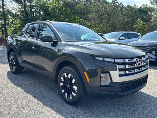 2025 Hyundai SANTA CRUZ SEL Activity