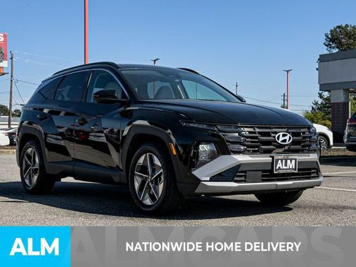 Phantom Black 2025 Hyundai TUCSON SEL