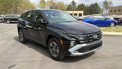 Ash Black 2026 Hyundai TUCSON Hybrid Blue SE