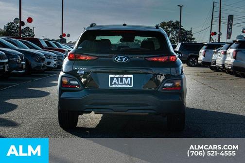 2021 Hyundai KONA SEL