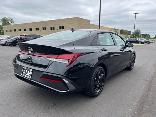 Black 2026 Hyundai ELANTRA SEL Sport