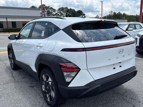 2025 Hyundai KONA SEL Convenience