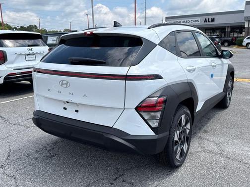 2025 Hyundai KONA SEL Convenience
