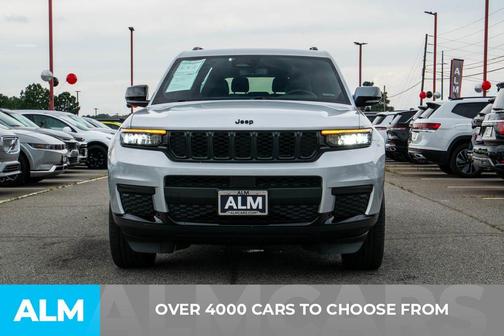 2023 Jeep Grand Cherokee L Laredo
