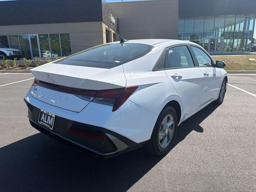 Serenity White Pearl 2026 Hyundai ELANTRA SE