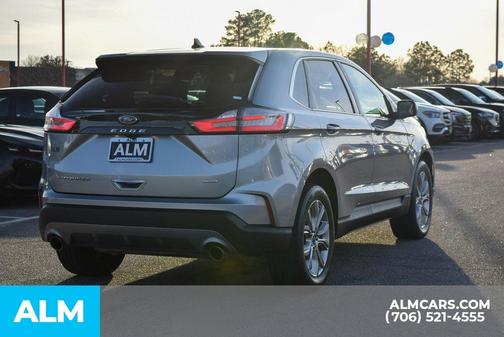 2022 Ford Edge Titanium