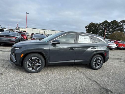 Gray 2026 Hyundai TUCSON SEL Premium