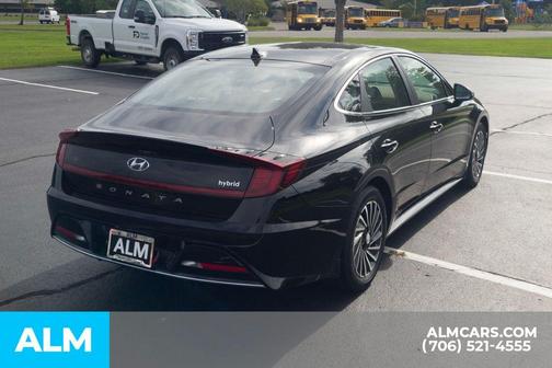 2023 Hyundai SONATA Hybrid Limited